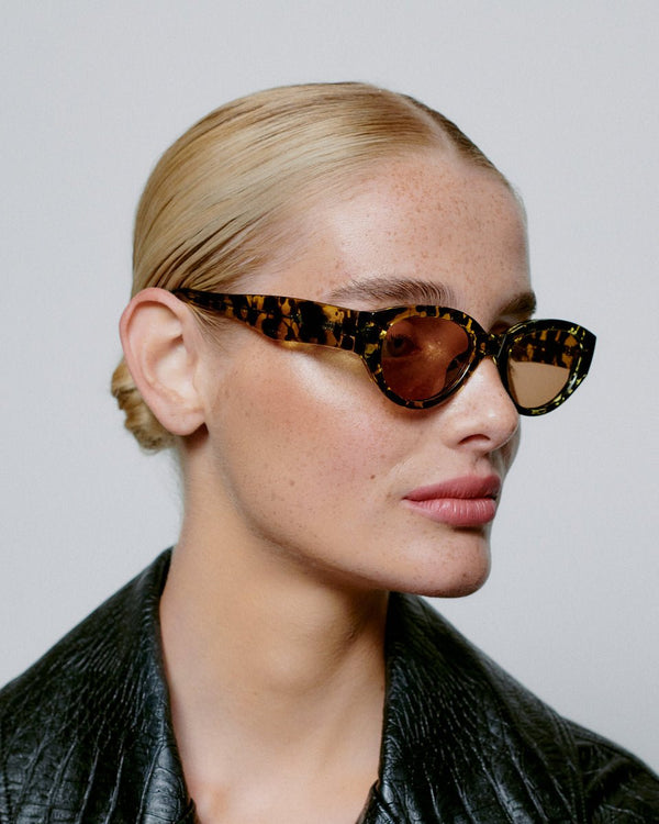 Winnie / Black Yellow Tortoise & Brown Lens - Shade Files